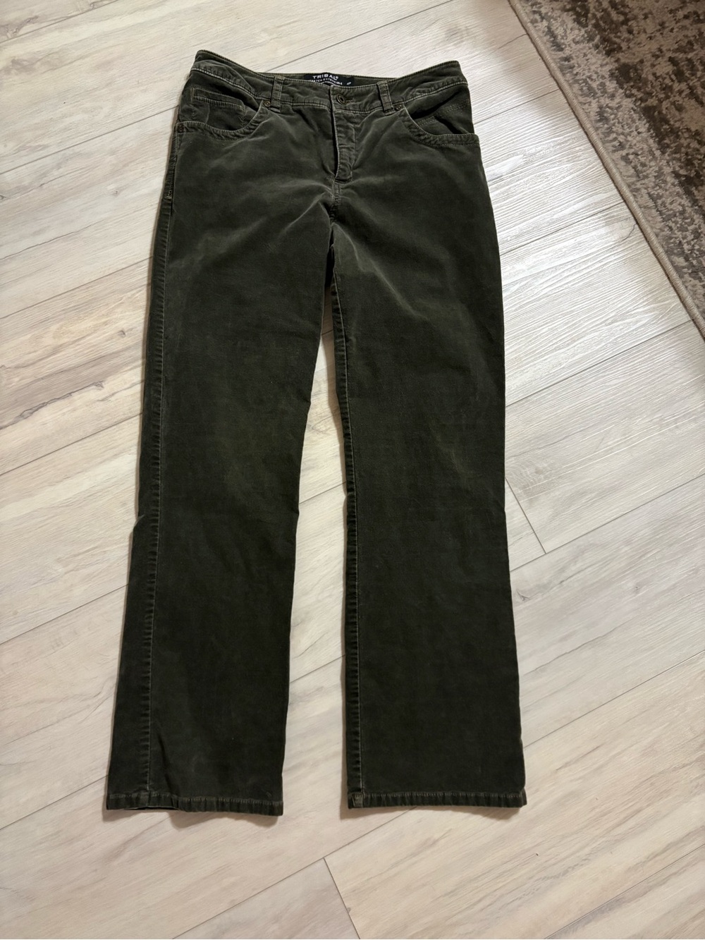 Tribal Stretch-Extensive Olive Green Straight Leg Pants – Petite 4
